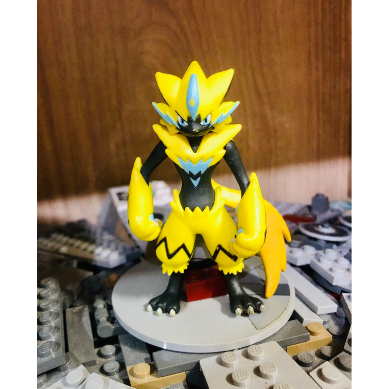 TAKARA TOMY Pokemon Zeraora Moncolle Figure #โปเกม่อน