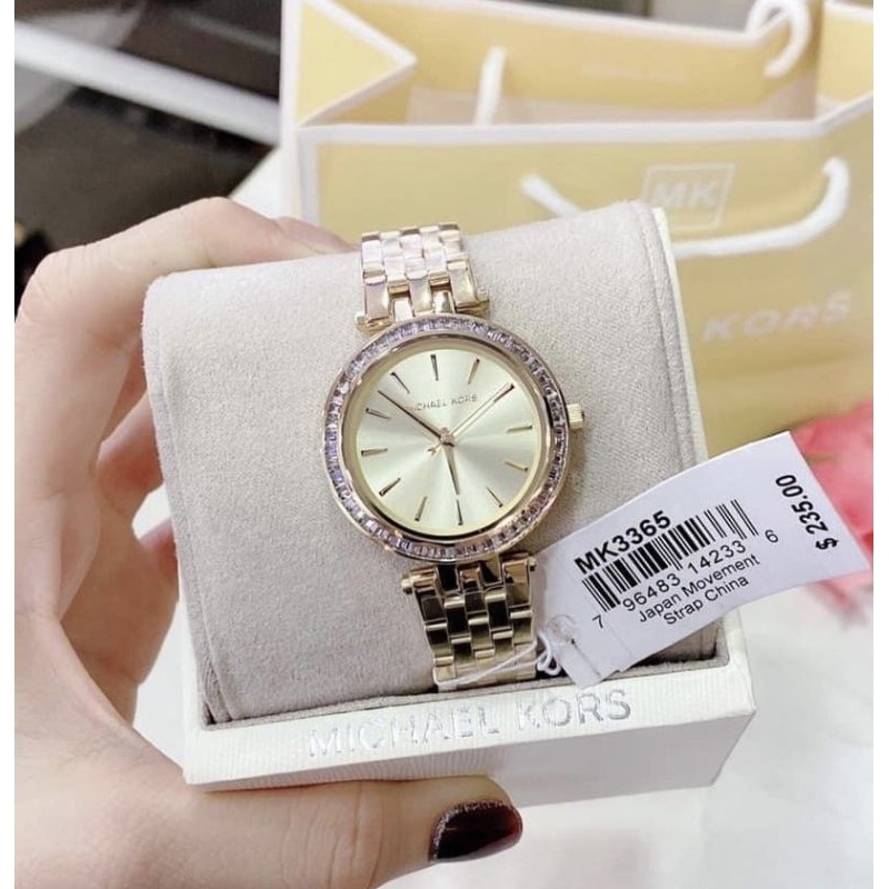 นาฬิกา 𝐌𝐈𝐂𝐇𝐀𝐄𝐋 𝐊𝐎𝐑𝐒 💯 %ผู้หญิงรุ่น #mk3364 #mk3365 #mk3366มี 3สีค่ะ เงิน /ทอง /rose gold