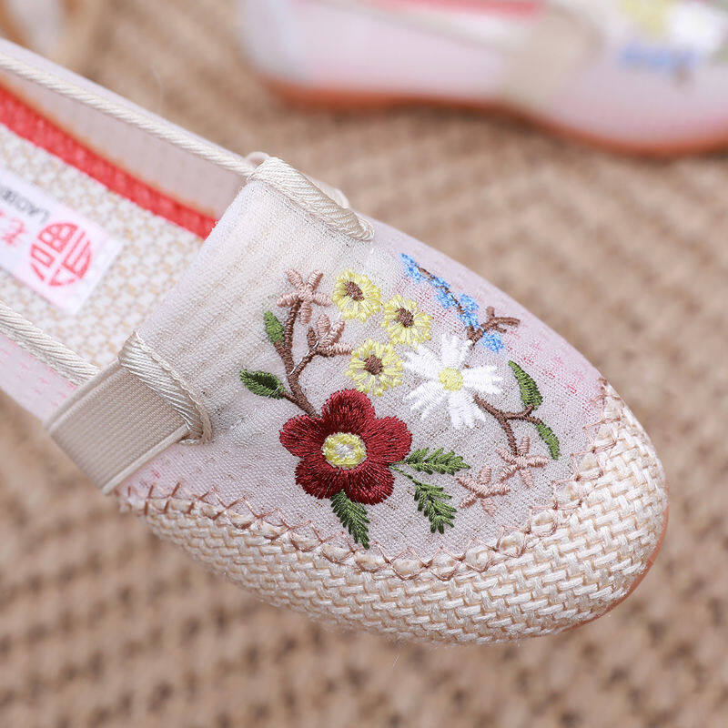 รองเท้าปักดอกไม้ รองเท้าส้นแบนวินเทจ ปักดอกไม้รอบรองเท้า นิ้วเท้า รองเท้าไม่มีส้น รองเท้า นักบัลเล่ต์ น่ารักมาก สวยสบาย - รูปที่ 5