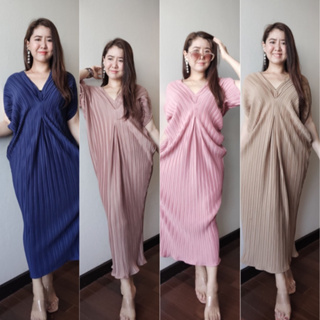 Fashion Pleated Dress ( New Collection ) b322แฟชั่นชุดพลีทแพทเทิร์นเก๋ ชุดใส่ออกงาน แฟชั่นสาวอวบ ชุดเดรสอัดพลีท