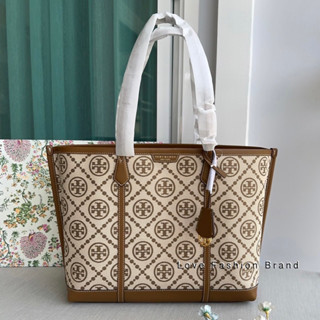 👑ผ่อน0%~แท้100%👑 กระเป๋าสะพาย Tory burch Perry T Monogram Triple-Compartment Tote 83312