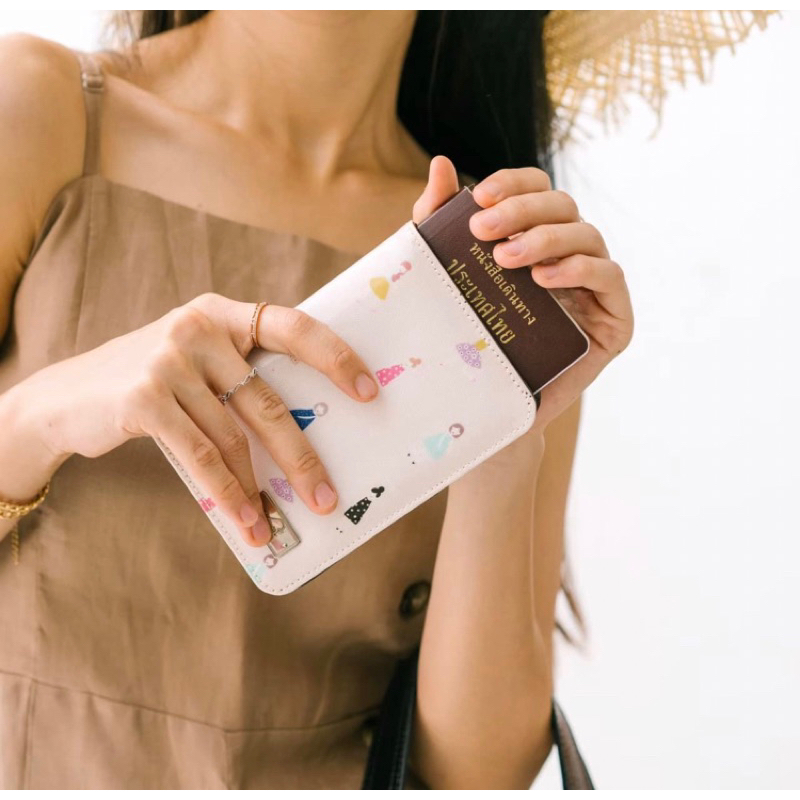 KEPT Passport Case ซองใส่พาสปอร์ตลายLittle Girl