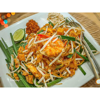 ( 3 ห่อ ) ผัดไทย หมี่โคราช ปึงหงี่เชียง ห่อใหญ่ ขนาด 200 กรัม สูตรต้นตำรับจ.