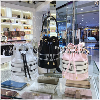LYN กระเป๋าสะพายข้าง รุ่น Noelle Bucket Bag : LL23CBF098  แท้จากชอป พร้อมอุปกรณ์