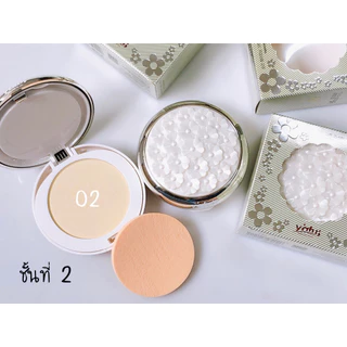 แป้งยาฟู ตลับดอกไม้ 2 ชั้น Yafu Especially for you แค่แปะ ป้าย ปาดเนื้อแป้งไปบนใบหน้า ก็ได้รับออร่าความขาวใส ดุจเปิดไฟ