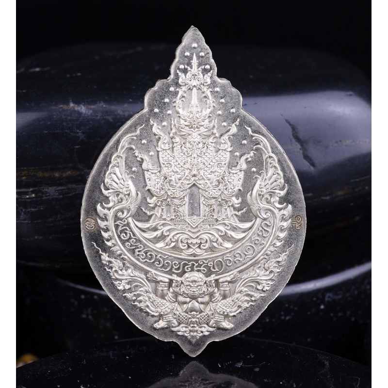 เหรียญพระนารายณ์ทรงครุฑ สวยๆลงยาแน่นๆ มีให้เลือกหลายรายการ รูปที่ 2