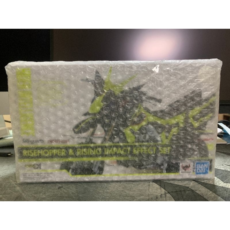 SHF. S.H.Figuarts : RiseHopper & Rising Impact Effect Set