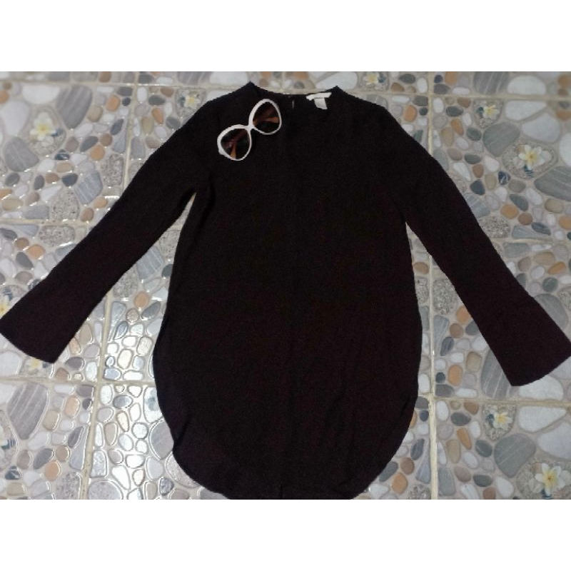 ุ Aส1393(ถ150)#เสื้องายป้ายสีเลือดหมูแขนยาวปลายแขนบานรอบอก:34"แขนยาว :27"ปลายแขนกว้าง:5.5"เสื้อยาว:31"