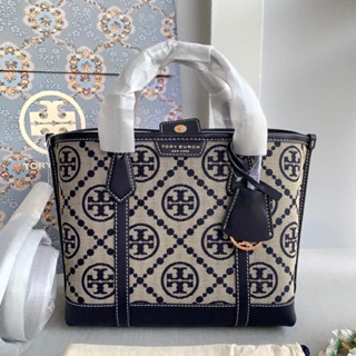 🎀 (สด-ผ่อน) กระเป๋า 9.5 นิ้ว 83313 Shop Tory Burch Perry T monogram Small Triple Compartment Tote Bag