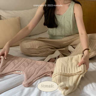 NOMADE.&amp; พร้อมส่ง Fruity tutti knitted camisole. {เสื้อแขนกุดไหมพรมสีพาสเทลลายถัก}