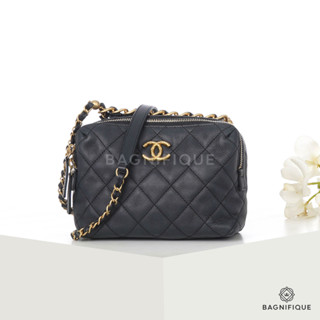 CHANEL MELODY CAMERA 8_ NAVY LAMB GHW