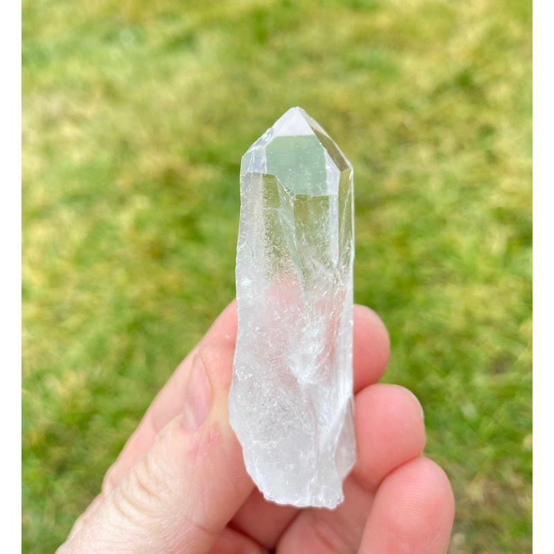 1 Pc Clear Quartz Crystal - Raw Quartz Point Crystal - Grade A Genuine Brazilian Clear Quartz- Heali