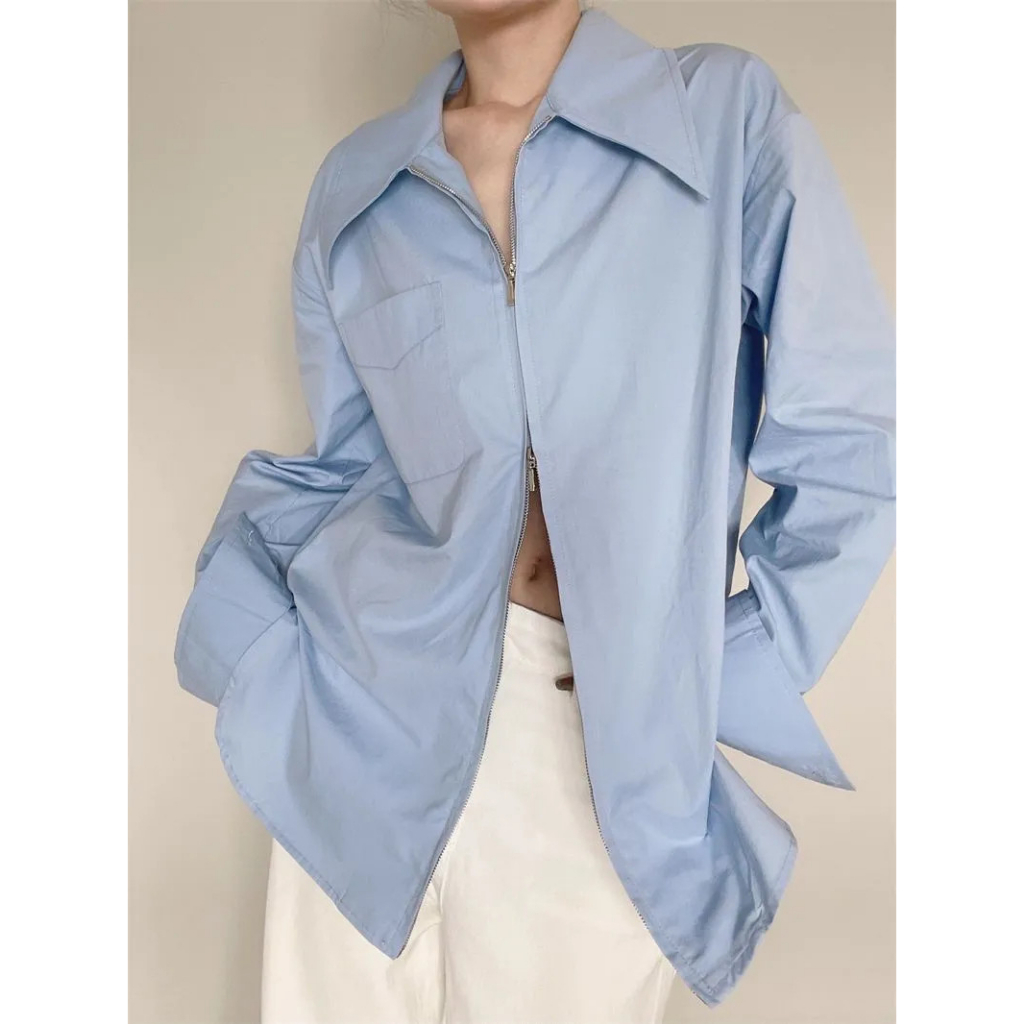 เสื้อเชิ้ตแขนยาวไซส์ใหญ่ผู้หญิง oversize เสื้อผ้าแฟชั่นสีพื้น ทรงหลวมสไตล์เกาหลี เสื้อโอเวอร์ไซส์สีขาว มินิมอล ใส่สบาย