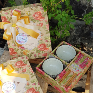 พร้อมส่ง ของรับไหว้ ถ้วยข้าวญี่ปุ่นSet2ที่  ฟรีโบฟรีป้ายชื่อ ติดให้พร้อมแจก ของชำร่วย งานแต่ง งานเกษียณ ปีใหม่ งานบวช