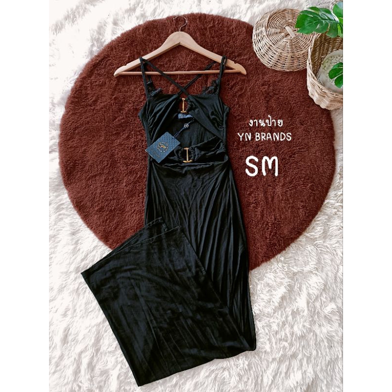 เดรสลายดอก สีดำ ป้าย YN BRANDS