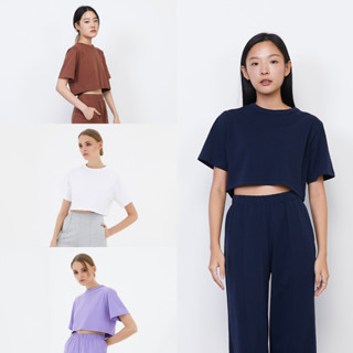 picht West Crop tee เสื้อครอป แขนสั้น ผ้าพรีเมี่ยมคอตตอนนุ่ม
