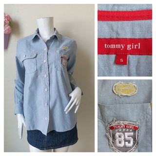 TOMMY GIRL เสื้อเชิ้ตสีฟ้า ผ้าฝ้ายไม่ยืด  Size S รอบอก  38 นิ้วค่ะ