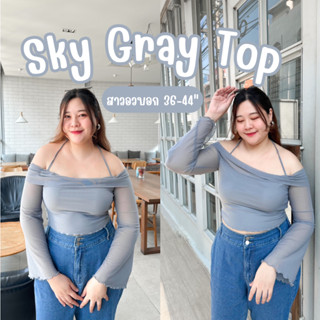 SKY GRAY เสื้อครอปสาวอวบทรงปาดไหล่คล้องคอแขนกระดิ่ง เนื้อผ้าซีทรูนิ่มยืดมีซับในอีกชั้น