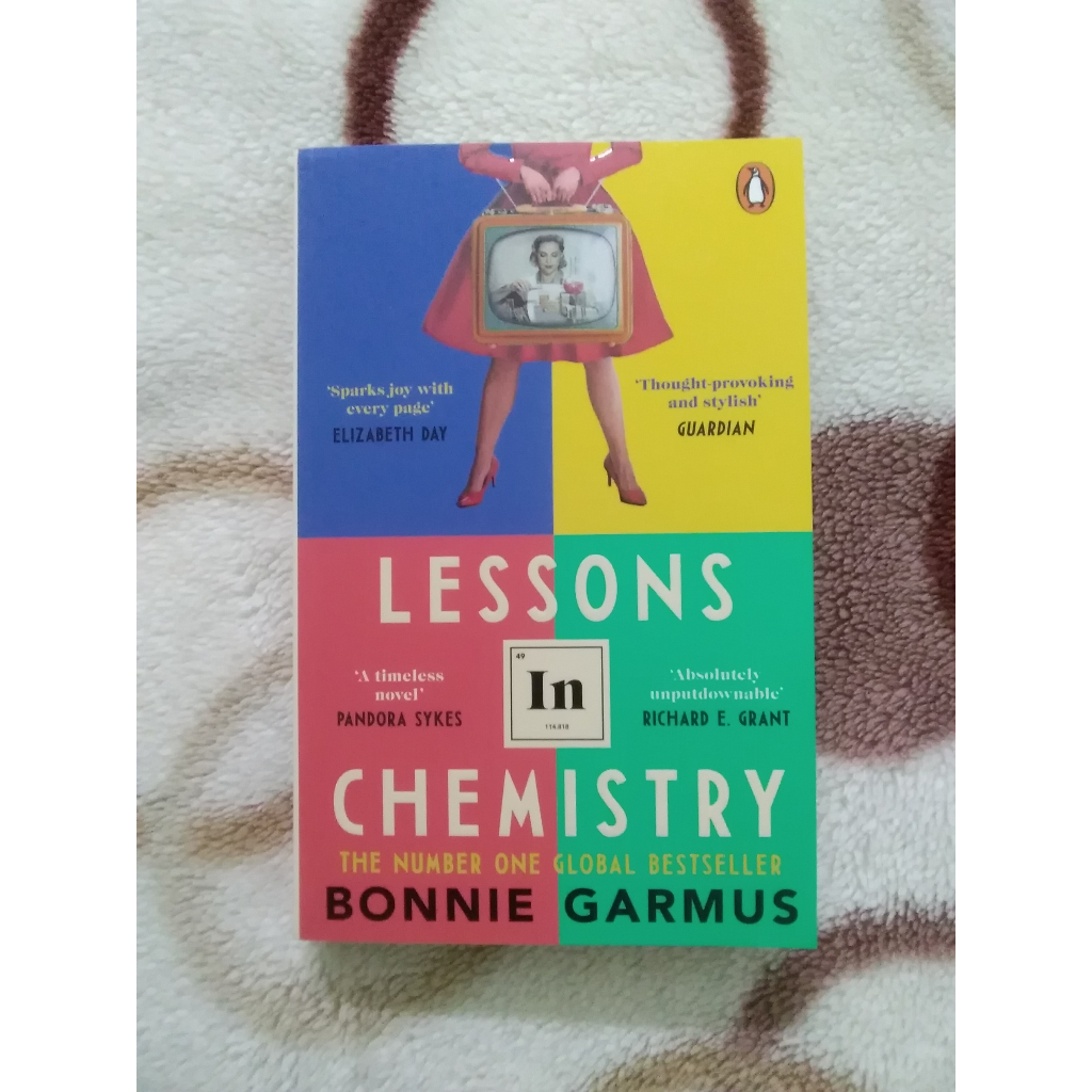 (ภาษาอังกฤษ) Lessons in Chemistry