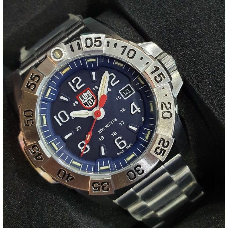 นาฬิกาLuminox NAVY SEAL STEEL 3250 SERIES (Dark Blue Stainless Steel) รุ่น XS.3254