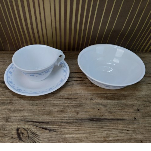 Corelle  ถ้วยขนาด 15.5 ซม 1 ใบ/เชต แก้วกาแฟ 1 ชุด มือสอง