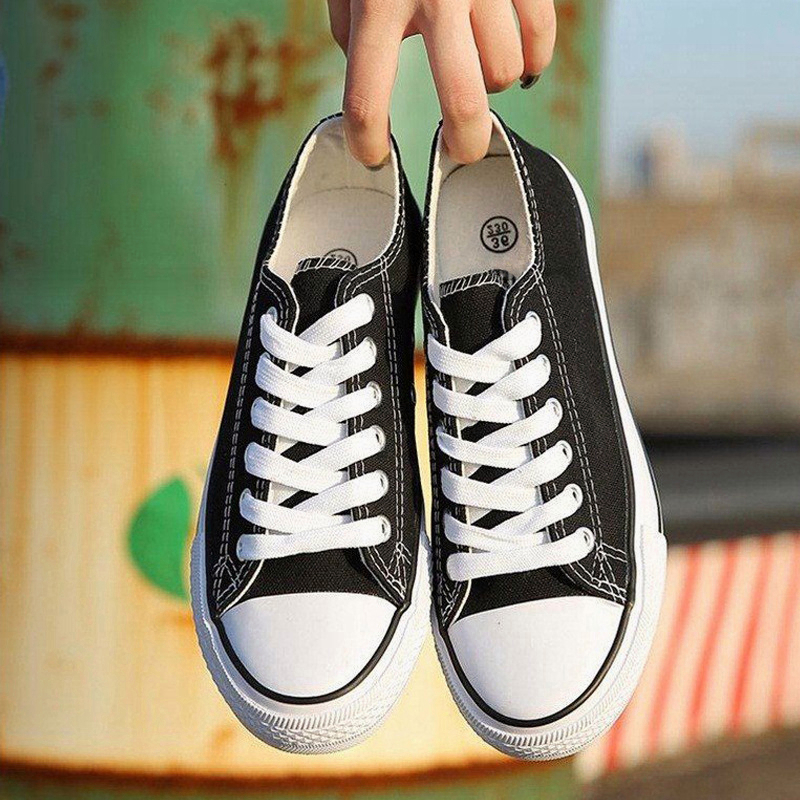 ⚡พร้อมส่ง⚡รองเท้าผ้าใบนักเรียนสีดำ รองเท้าผ้าใบลำลอง ใส่สบาย ระบายอากาศ เบา