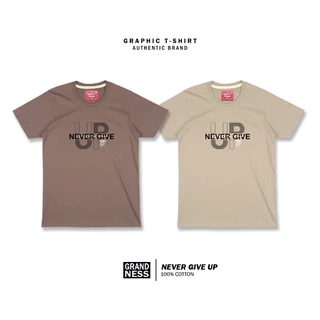 Grandness เสื้อยืดลายกราฟิก รุ่น GN215-16 ( สีโกโก้ / สีครีม )