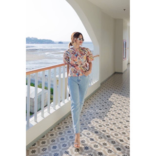 Floral and brid print ballon sleeve shirt เสื้อคอปีนผ้าคอตตอลสลาฟเนื้อดี เนื้อนิ่มใส่สบาย