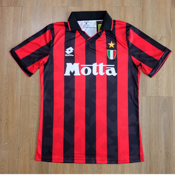 เสื้อบอลย้อนยุค เอซีมิลาน ที่เหย้า AC Milan Home  ปี1993/94 เกรด AAA