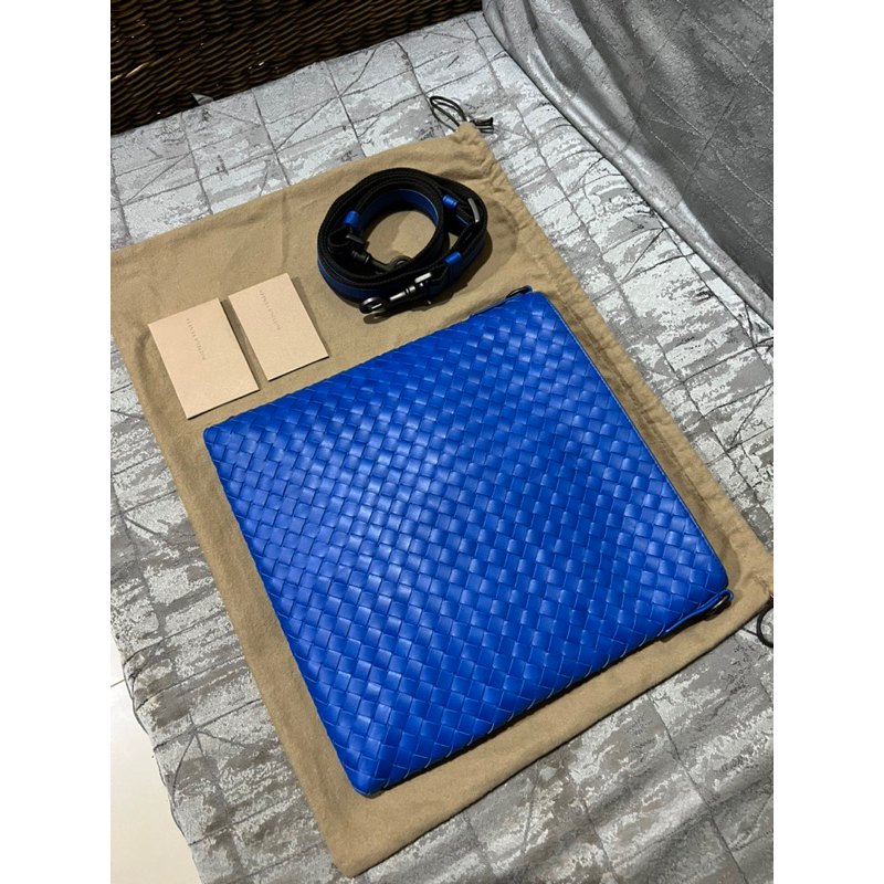 Bottega Veneta Messenger Bag🔵