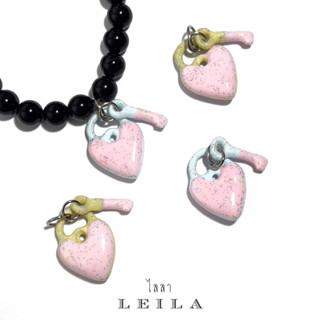 Leila Amulets ลูกกุญแจแขไข แม่กุญแจใจเศรษฐี Baby Leila Collection สีชมพูฟ้า/ชมพูเหลือง (พร้อมกำไลหินฟรีตามรูป)