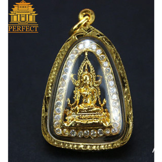 จี้พระพุทธชินราชล้อมเพชร กรอบทอง งานฝีมือช่างจากเยาวราช  ขนาด(20.5x31mm)