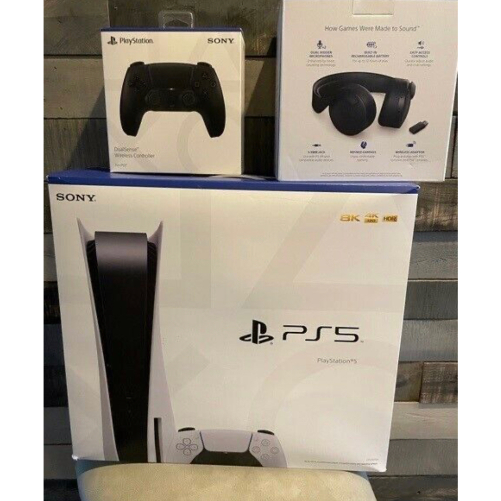 Sony PlayStation 5 + Extra Controller And Headset