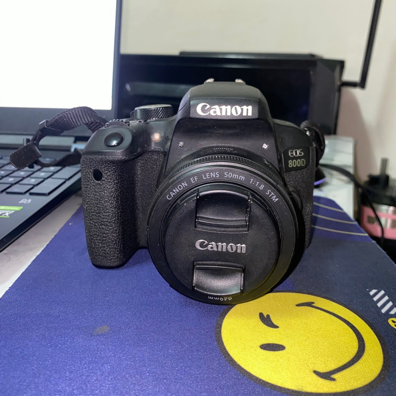 กล้องCanon รุ่น Eos 800D(แถมเลนส์ฟิก1ชิ้น)มือสอง