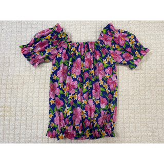 🌺 เสื้อลายดอกแขนตุ๊กตา.. ขนาดฟรีไซส์ 🌺 สีมาเใหม่จร้า..