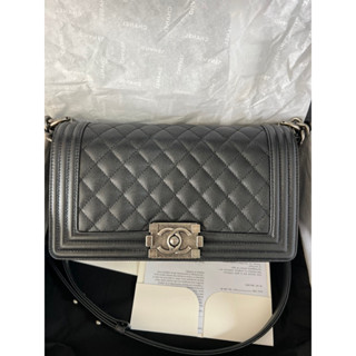 Chanel boy 10” black caviar  microchip ปี 22