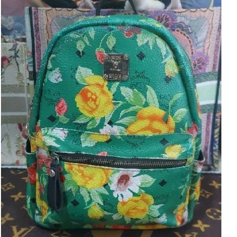 กระเป๋าหนังแท้พิมพ์ลายดอกไม้MCMสีเขียวลิมเต็ดมือสอง
