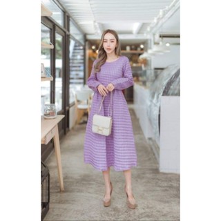 พร้อมส่ง size L งานป้าย Love lady เดรสยาวผ้าปั๊มนูน สีม่วง
