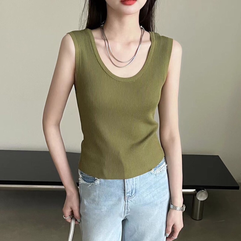 Lady_Sakura 80233/AF#เสื้อกล้ามแฟชั่นคอกลมแต่งร่องเล็ก#เสื้อไหมพรมเเขนกุดเนื้อผ้ายึดยุนทรงเข้ารุป