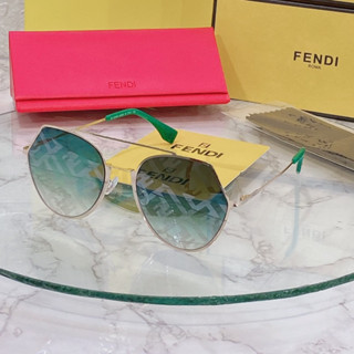 แว่นตากันแดด Fendi พร้อมส่งค่ะ Original