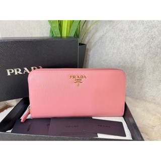 กระเป๋าสตางค์pradaแท้​100​%ส่งฟรีมีของแถมused