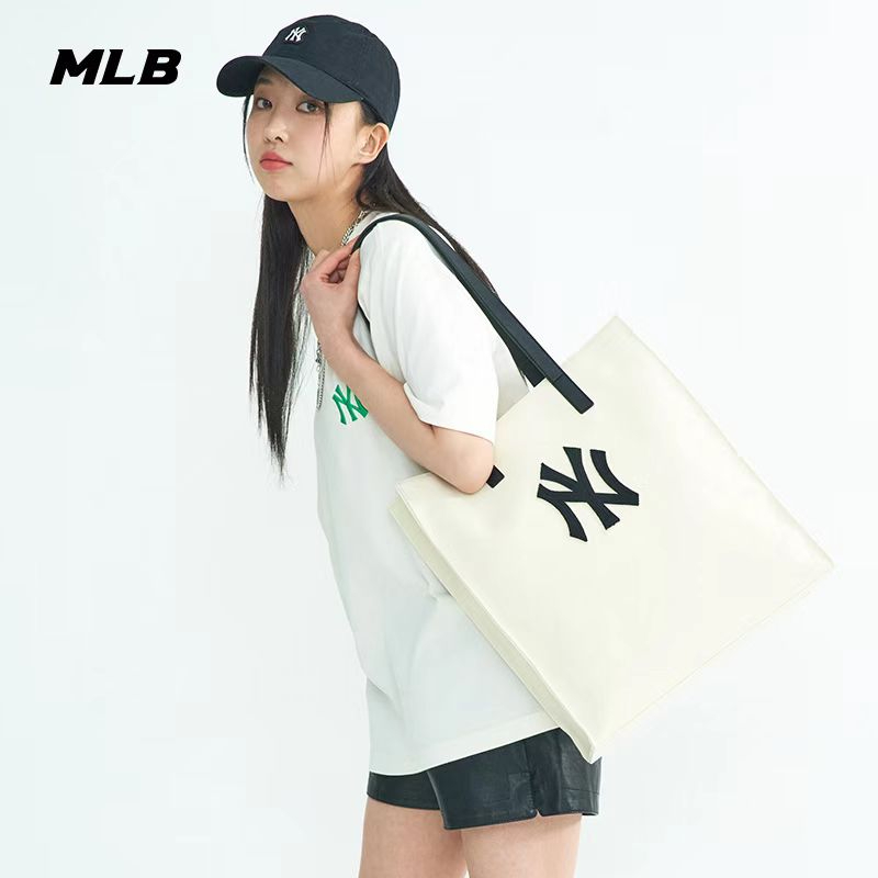 MLB (พร้อมส่ง) กระเป๋าMLB CANVAS กระเป๋าสะพายข้าง กระเป๋าNY ของแท้💯%