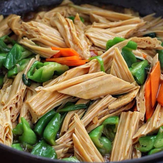 เต้าหู้แท่ง ผัด แกง ต้ม ทานคู่ชาบูหม้อไฟ อร่อย 120g 火锅腐竹段