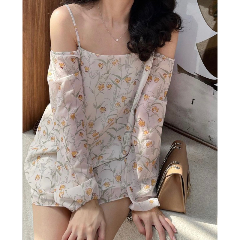 🌷 ส่งต่อ Bella top สี tulip จาก cayla.apparels นะคะ