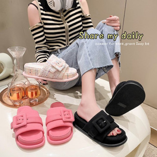 (พร้อมส่ง) รองเท้าแตะส้นหนา พื้นนิ่ม แต่งเข็มขัด