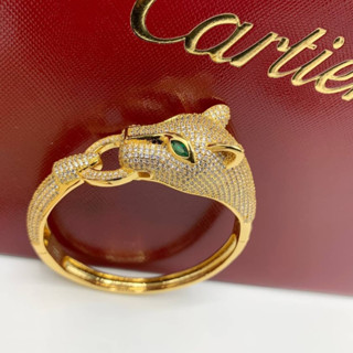 CARTIER DIAMOND ONYX PANTHERE CUFF BRACELET GOLDเครื่องประดับ กำไลข้อมือวง แบรนด์คาร์เทียร์ รูปหัวเสือ