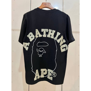 A BATHING APE BAPE COTTON T-SHIRT IN BLACK เสื้อยืดคอกลมแขนสั้น แบรนด์อะบาทติ้งแอป เบป สีดำ สกรีนตัวหนังสือ