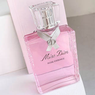 DIOR Miss Dior ROSE ESSENCE Eau de Toilette 100ml 3.4oz &amp; Couture Gift Box 🌹THB7,022.93 ▪️ 100ml  ▪️ INBOX ซีล ▪️ 2700฿D