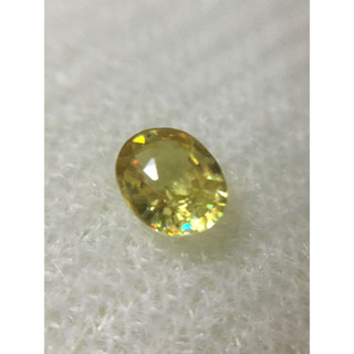 (มาใหม่ค่ะ) SPHENE สฟีน แท้ 0.39 กะรัต สีเหลืองเลมอน อมเขียว รุ้งสวยชัด ไฟดีม๊าก