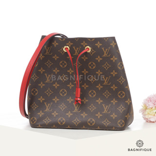 LOUIS VUITTON NEONOE MM BROWN MONOGRAM RED CANVAS GHW